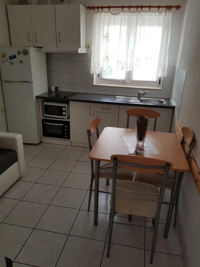 מאקרסקה Apartments Centar - Mirjana מראה חיצוני תמונה