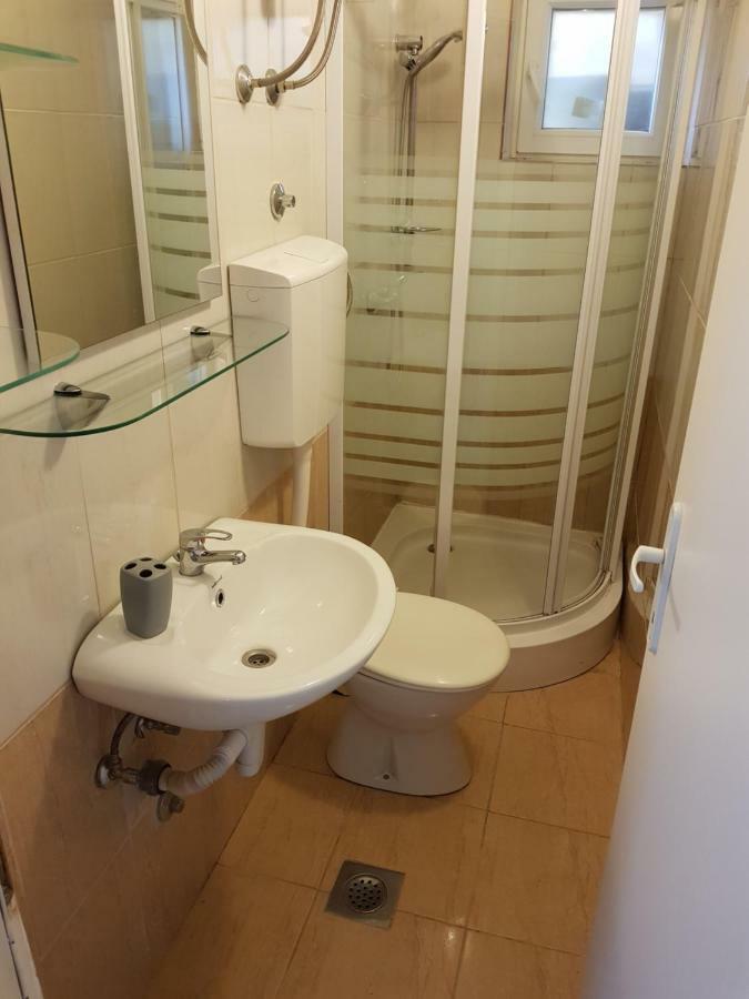 מאקרסקה Apartments Centar - Mirjana מראה חיצוני תמונה