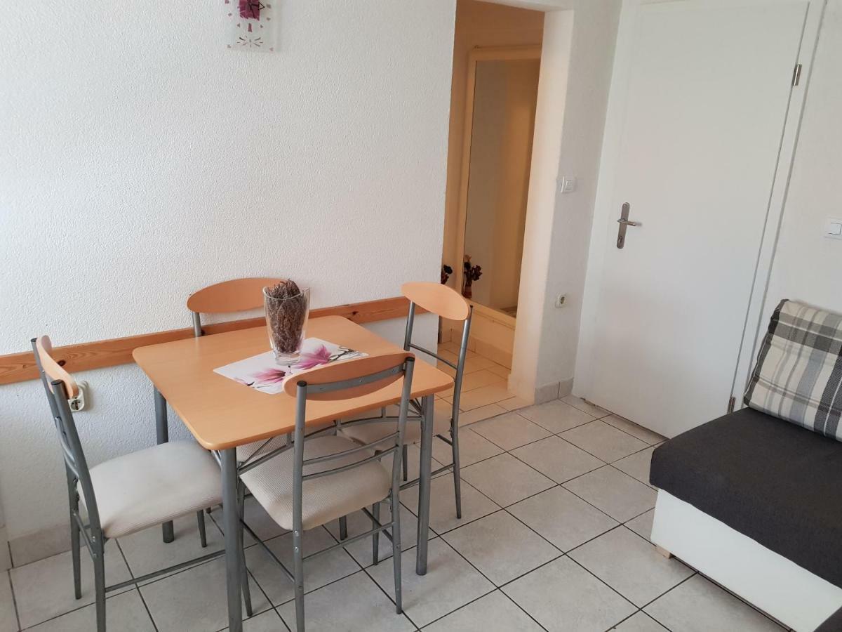 מאקרסקה Apartments Centar - Mirjana מראה חיצוני תמונה